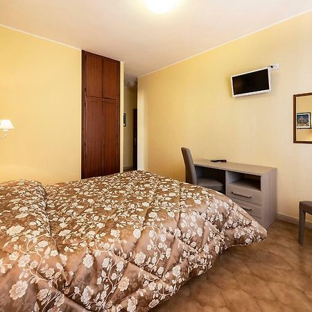 Hotel Aurelia Tarquinia Exterior foto